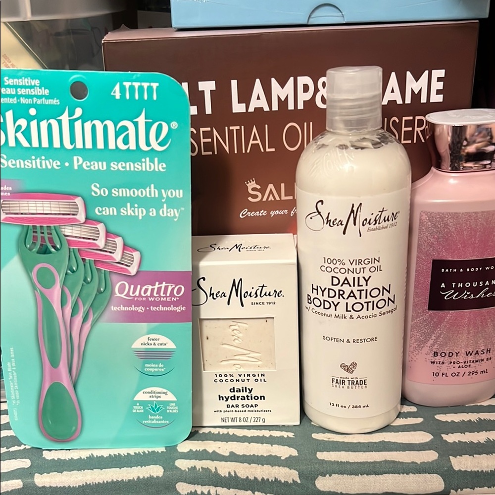 SheaMoisture Daily Hydration Body Lotion and Bar Soap Set